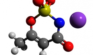 Аспартам и ацесульфам калия — сладкая смерть?