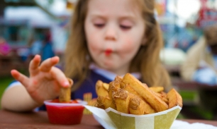 Список самых вредных продуктов питания для детей