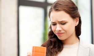 Причины и лечение горечи во рту после приема антибиотиков