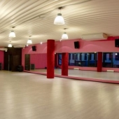 Фитнес клуб World Gym Синица